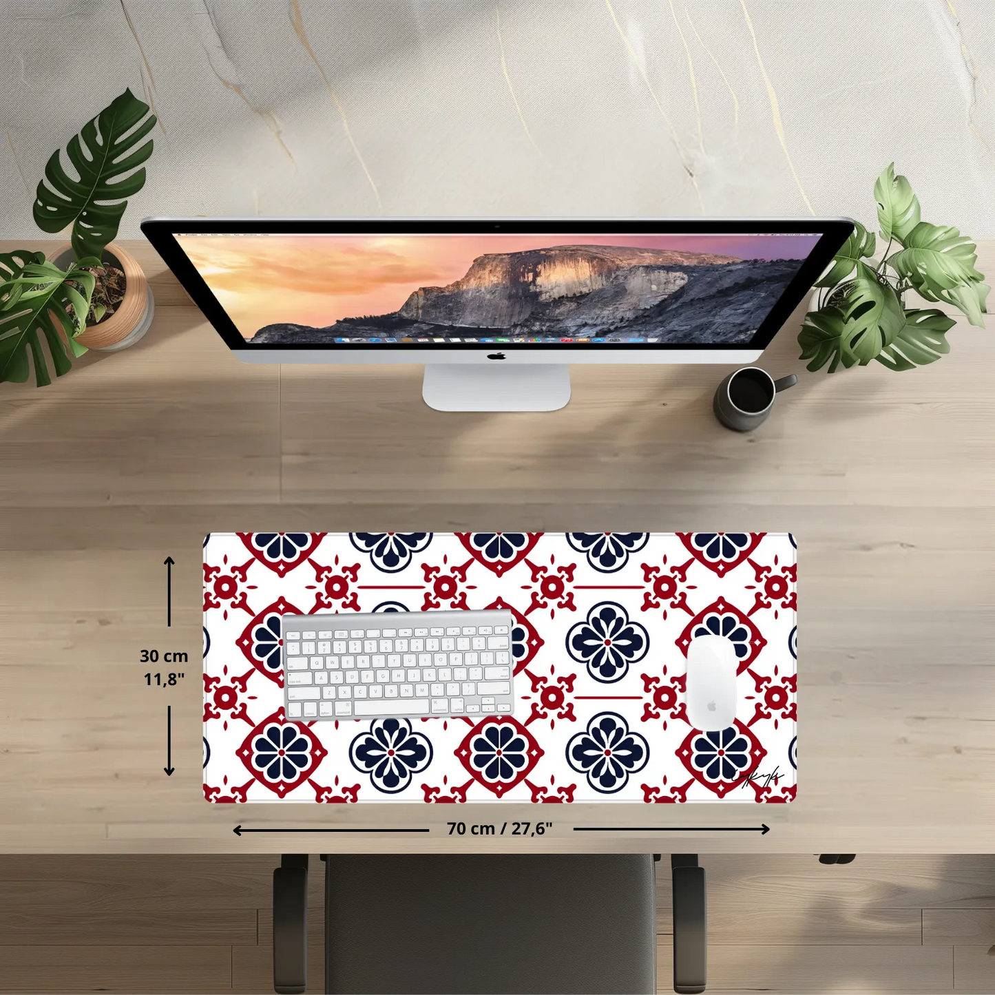 Bureaumat - Toyko Crest Red